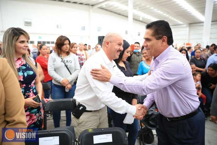 Entrega Gobernador apoyos para alimentación, desarrollo comunitario y asistencia social