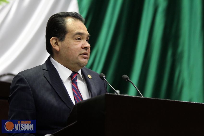 Diputado Norberto Martínez organiza abstención de ley Fintech