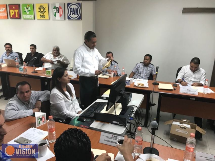 INE Michoacán realizó el proceso de insaculación para seleccionar a las y los funcionarios 
