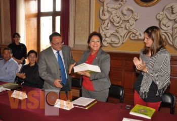 Morelia, primer municipio del país en otorgar libros de texto gratuitos