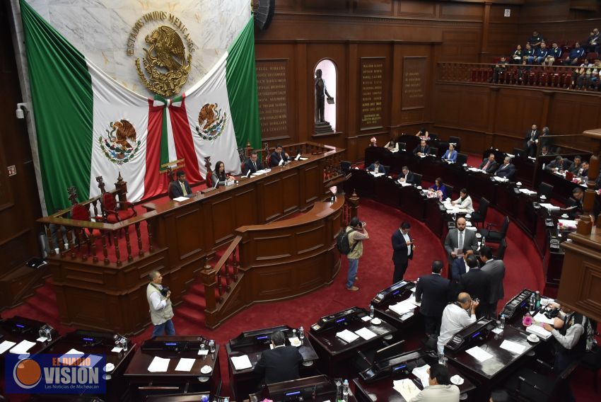 Analizarán diputados no reducir presupuesto de la UMSNH: diputados