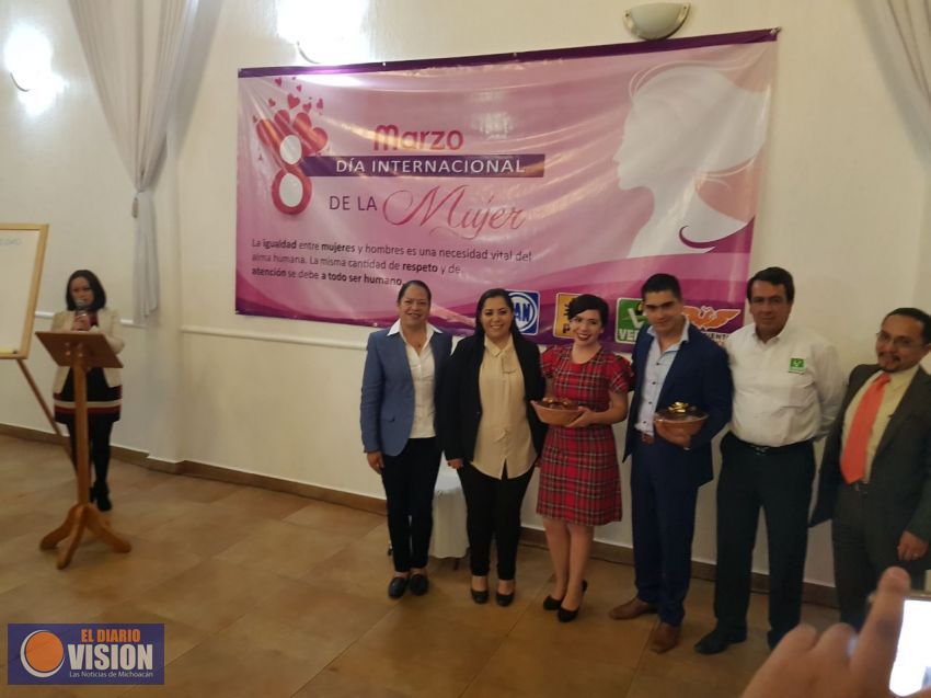 Violencia y desigualdad debe combatirse de   manera conjunta sociedad y autoridades: Jeovana