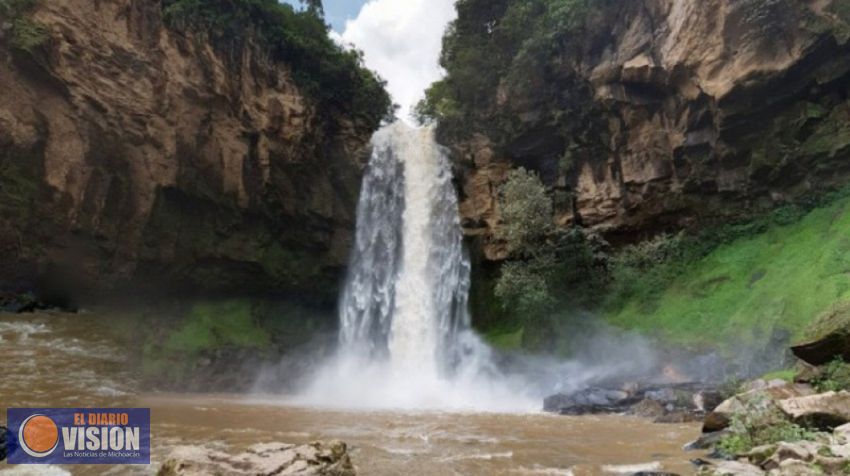Vive el turismo de aventura en la región País de la Monarca