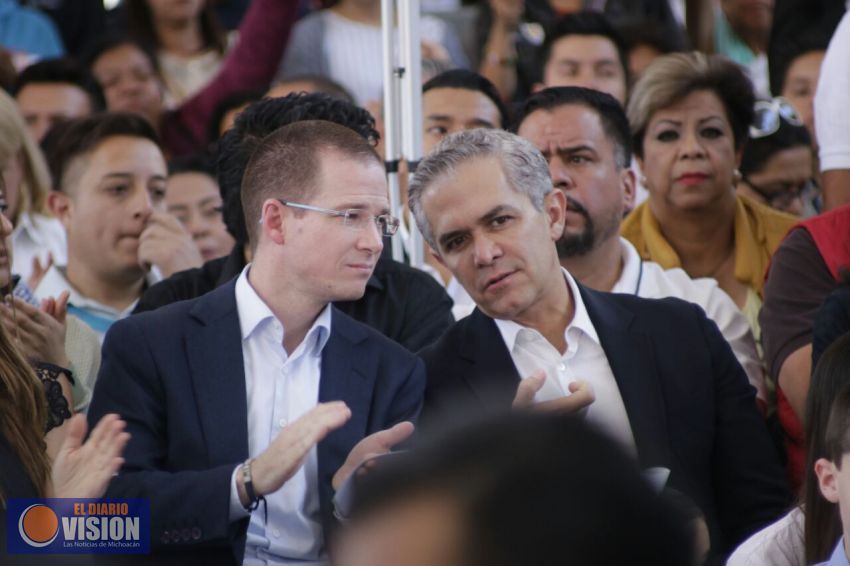 Anaya va contra la corruptos del gobierno federal