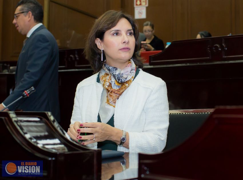 Macarena Chávez invita a migrantes a concretar trámite de credencialización