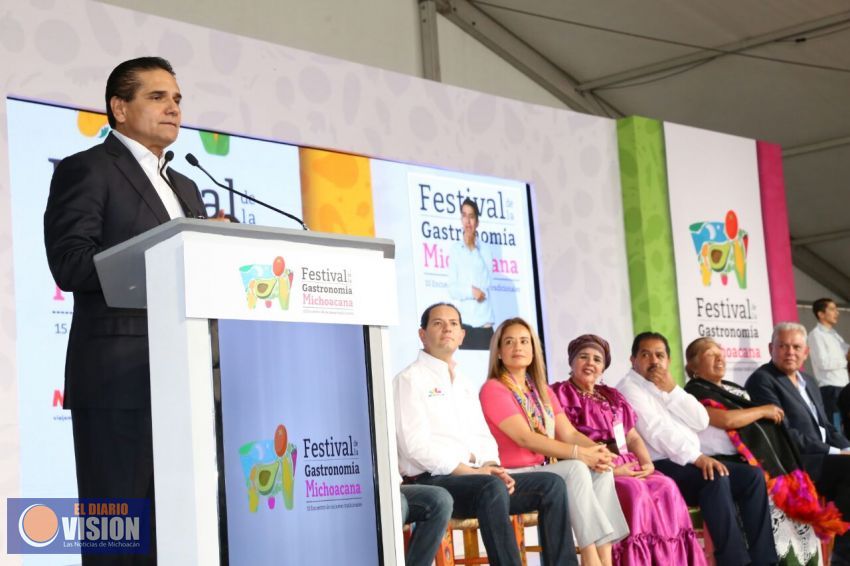 Inaugura Gobernador Festival de la Gastronomía Michoacana y 15o Encuentro de Cocineras Tradicionale