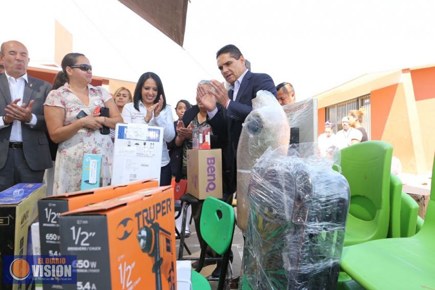 Inaugura Gobernador Centro Escolar “Aquiles Córdova Morán” por casi 55 mdp