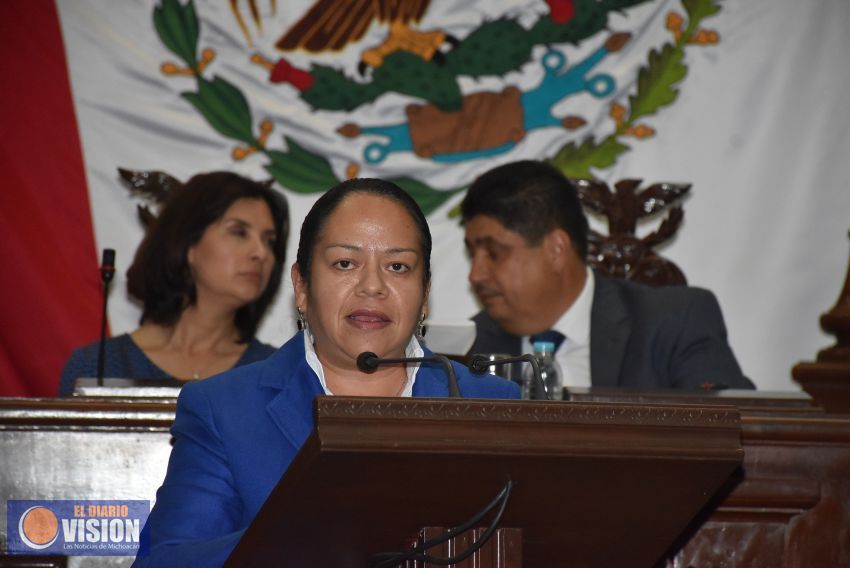 Llama Jeovana Alcántar a retomar el pensamiento juarista