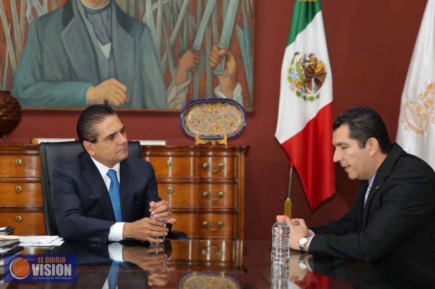 Recibe Gobernador a fiscal anticorrupción, Alejandro Carrillo Ochoa