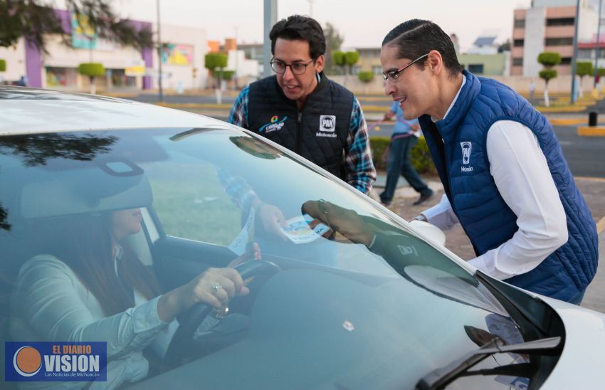 Transportistas de CRT manifiestan apoyo a Miguel Ángel Villegas en el arranque de campaña 
