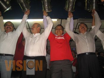 Concentro más de 4 mil personas Fausto Vallejo Figueroa 