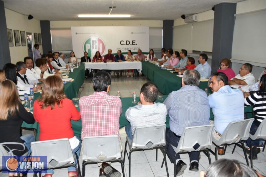 Aprueba PRI la lista de candidaturas plurinominales; entre ellos el líder de Antorcha Campesina 