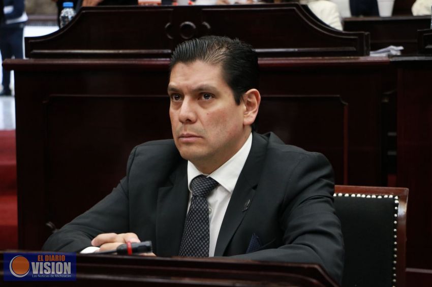Propone Ernesto Núñez tipificar al terrorismo como delito penal en Michoacán
