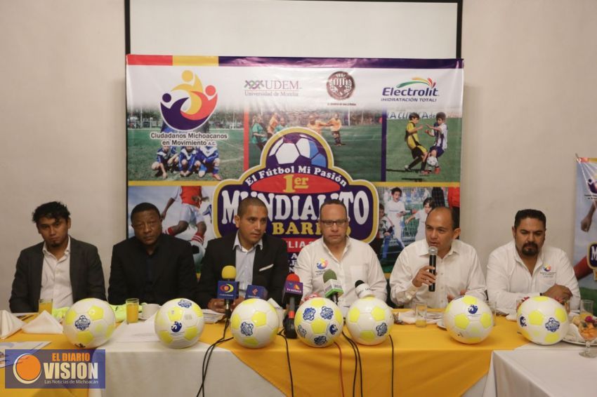 Ciudadanos Michoacanos en Movimiento trae la magia del futbol a los niños morelianos