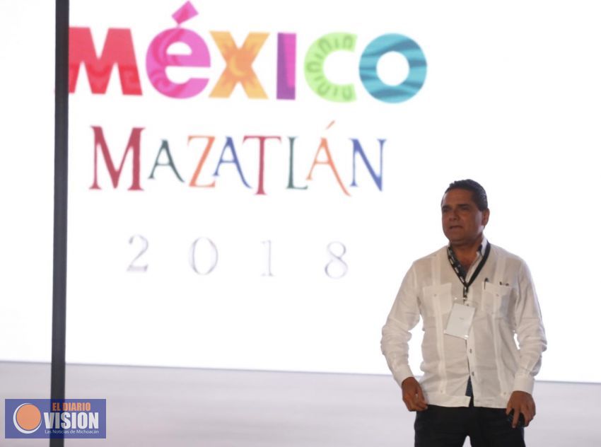 Asiste Silvano Aureoles a la inauguración del Tianguis Turístico 2018 en Mazatlán