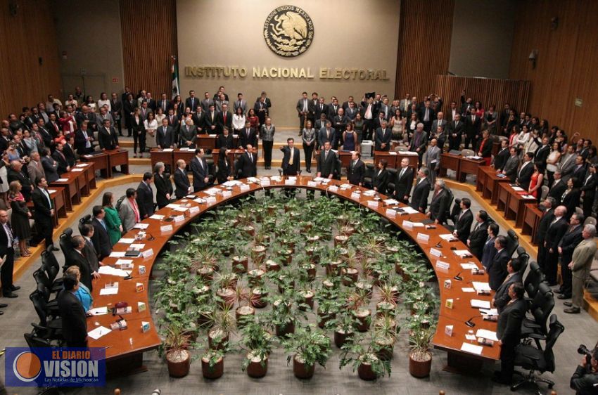 Define INE criterios de moderación para los tres Debates Presidenciales