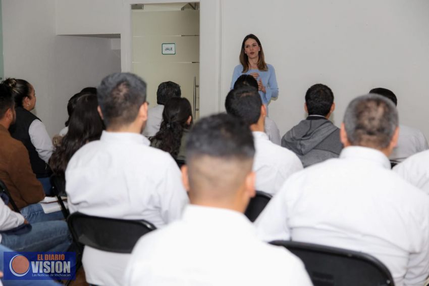 Combate a la corrupción con herramientas útiles a los ciudadanos: Daniela de los Santos