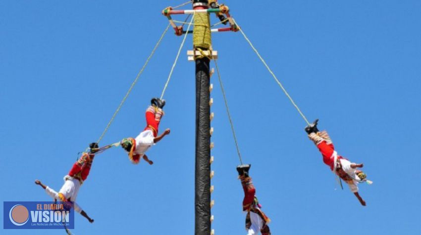 Voladores de San Pedro Tarímbaro, en Tlalpujahua, Patrimonio de la Humanidad