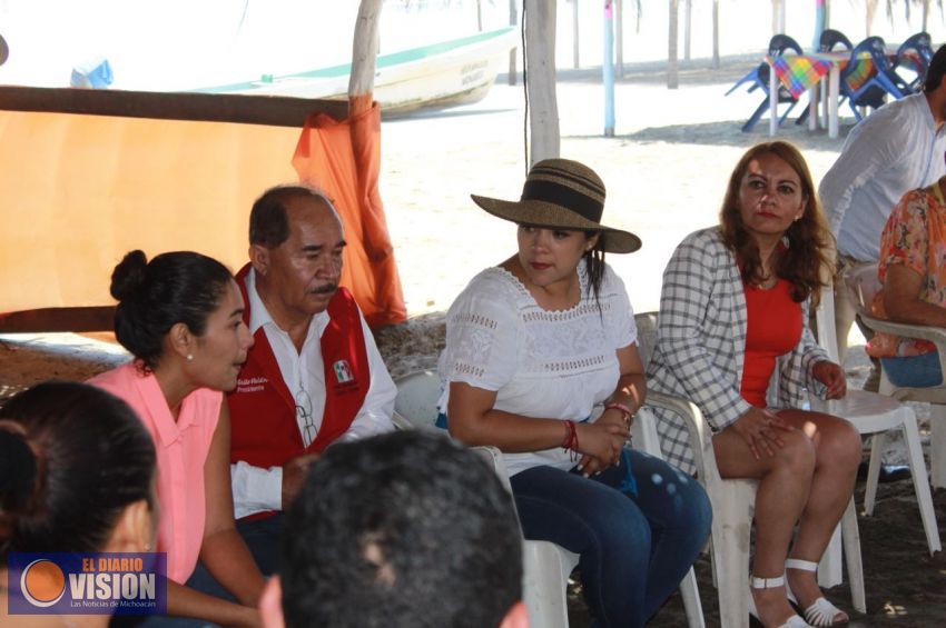 Urge mejoramiento de infraestructura para impulsar turismo en Playa Azul: Xóchitl Ruiz