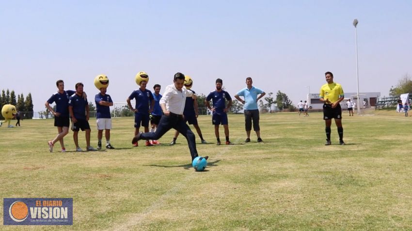 Arturo Sandoval se pronuncia en pro del deporte 