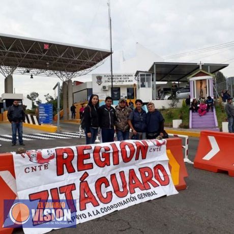 CNTE mantiene paro laboral y toma carreteras en Michoacán
