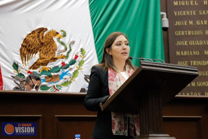 Llama Noemí Ramírez a impulsar el desarrollo personal de los trabajadores