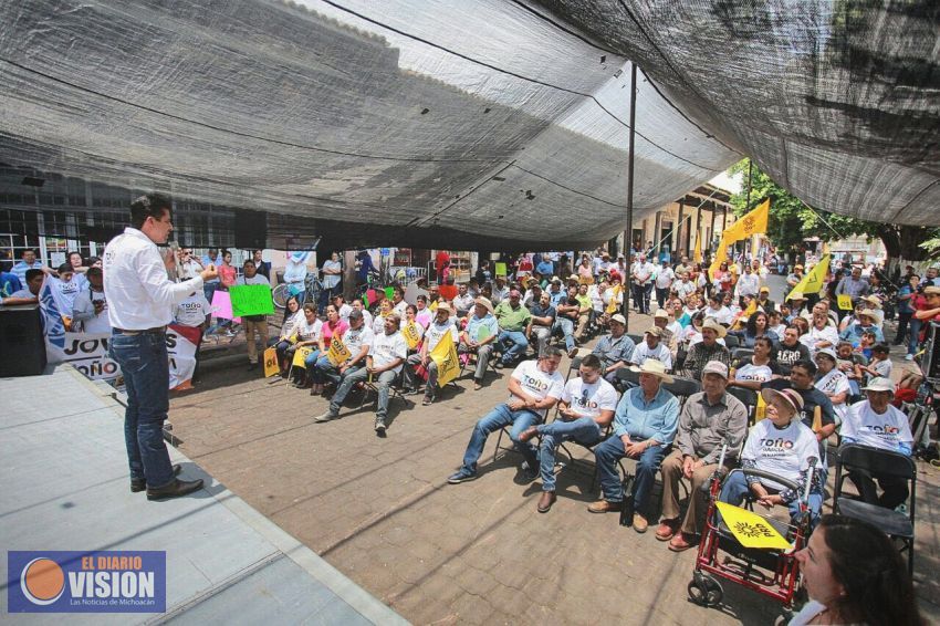 A recuperar autonomía del Legislativo, convoca Toño García