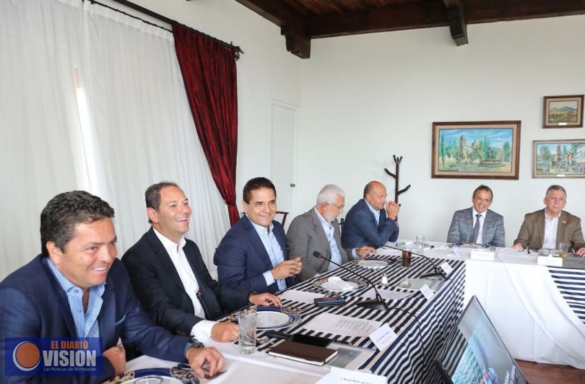 Tendrán empresas michoacanas participación en ZEE LC-La Unión: Gobernador