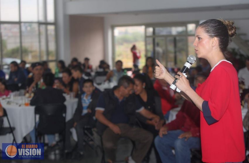 Son los transportistas pilares económicos de las familias morelianas: Daniela de los Santos