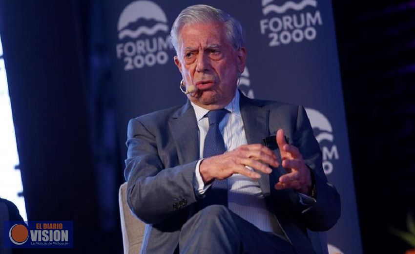 Triunfo de López Obrador en México sería preocupante: Vargas Llosa