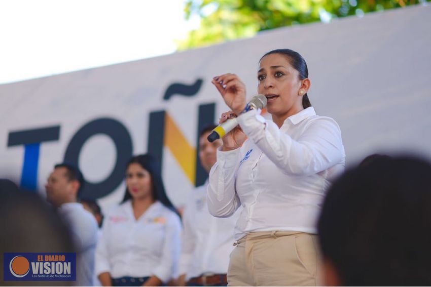 Compromete Alma Mireya González a fortalecer la ZEE de Lázaro Cárdenas
