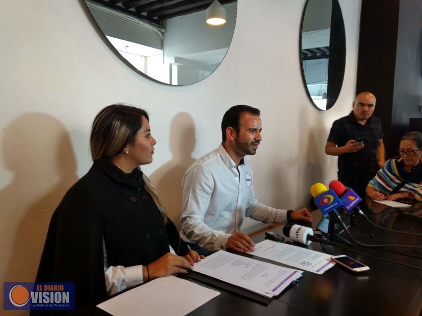 Yankel Benítez presenta iniciativa ciudadana de revocación de mandato