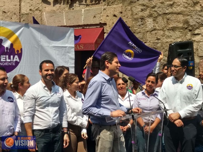 Martínez Alcázar se dijo listo para la guerra sucia en su contra
