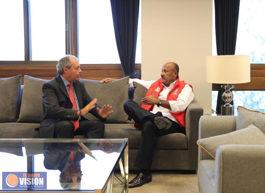 Sostiene encuentro Víctor Silva con el Dirigente Nacional del PRI, René Juárez