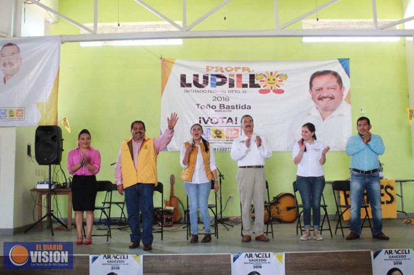 Fortalece Lupillo Aguilera propuestas   de campaña con asociaciones civiles