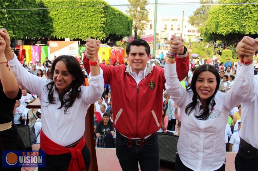 Ixtláhuac se compromete a trabajar por la vivienda, por los campesinos, por los artesanos