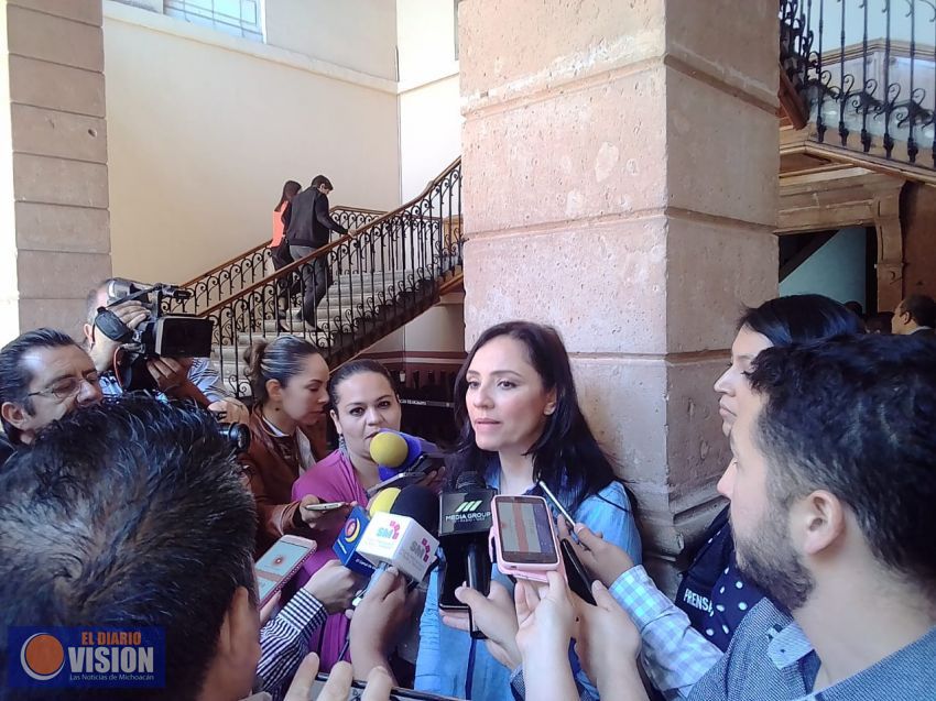 Debe prevalecer el diálogo en el caso Nahuatzen: Adriana Hernández Iñiguez