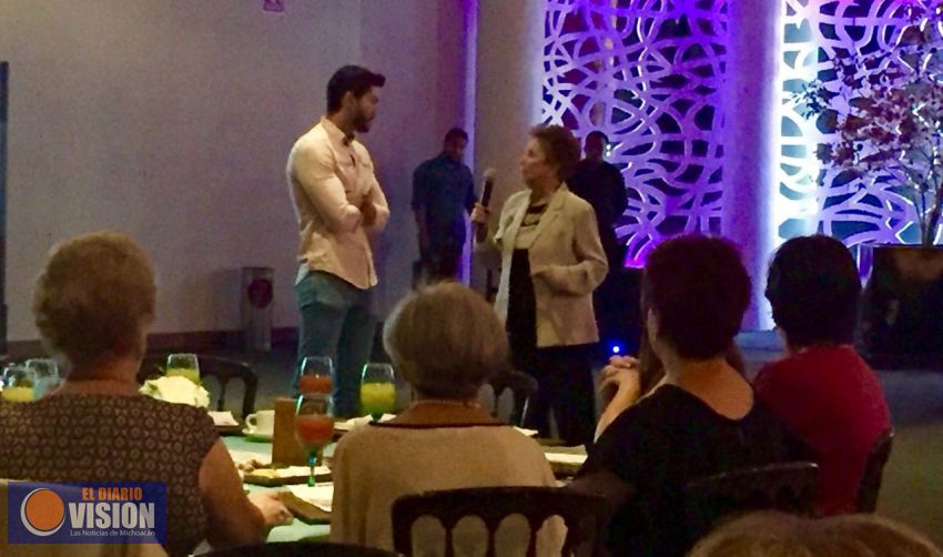 Mario Villicaña se reúne con las Voluntarias Vicentinas y mujeres de diferentes sectores 
