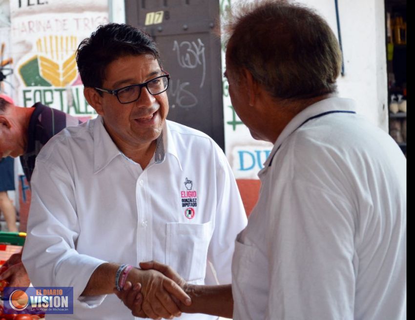 Se compromete Eligio González a legislar en favor del bolsillo de los morelianos