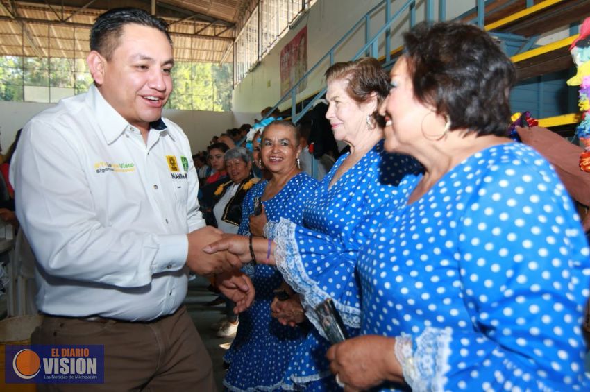 Colonos de la zona sur Oriente ven favorable la candidatura de Víctor Manríquez