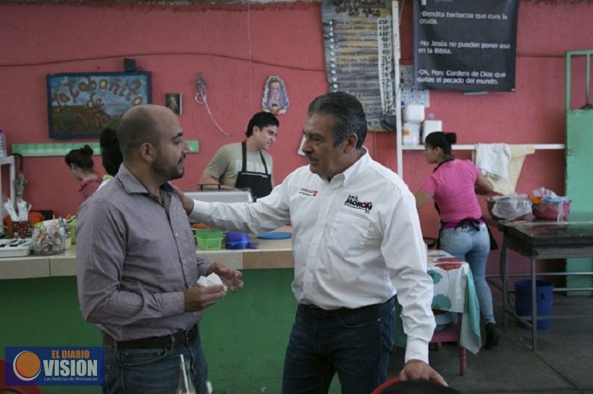 Atenderemos los problemas de inseguridad en Villa Universidad: Raúl Morón