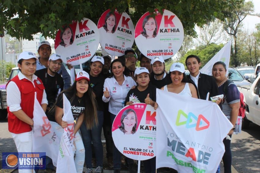 De la mano de los jóvenes, vamos a brindar mejores oportunidades de empleo y desarrollo: Kathia