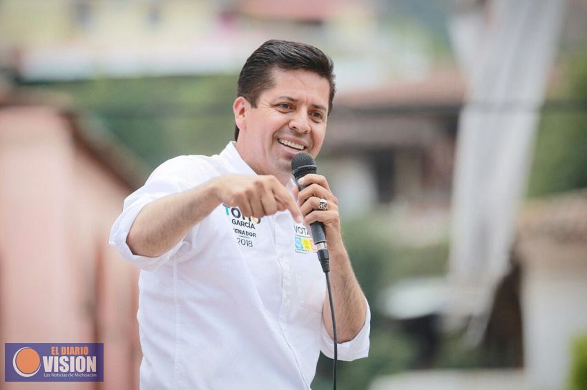 Gestionar recursos para fortalecer servicios de salud, compromiso de Toño García