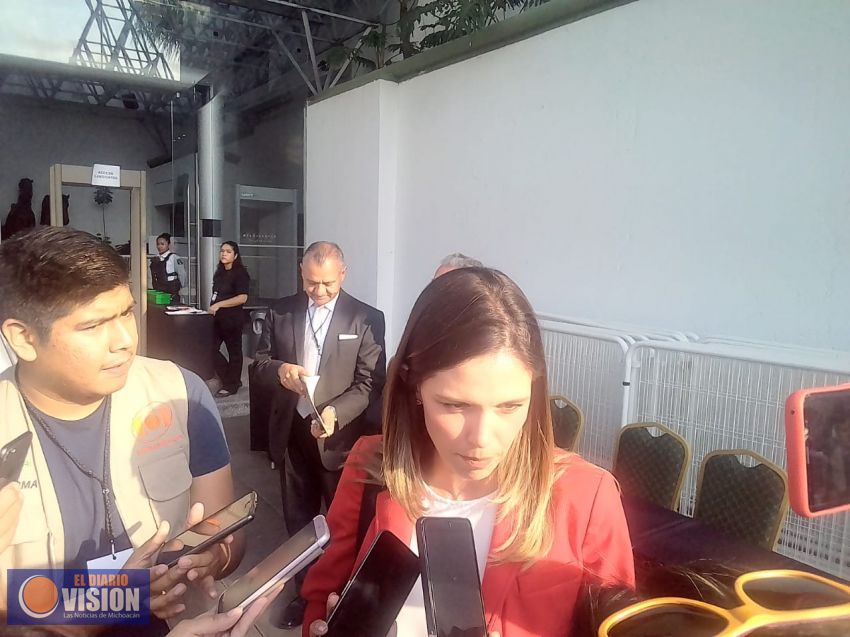 Vengo a este debate para hacer propuestas: Daniela de los Santos
