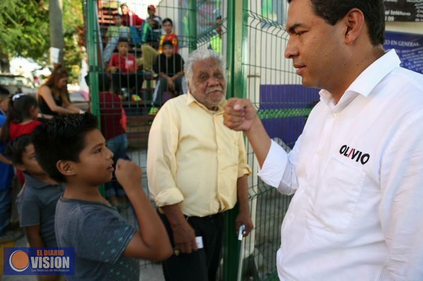Olivio López comprometido con la seguridad de los morelianos