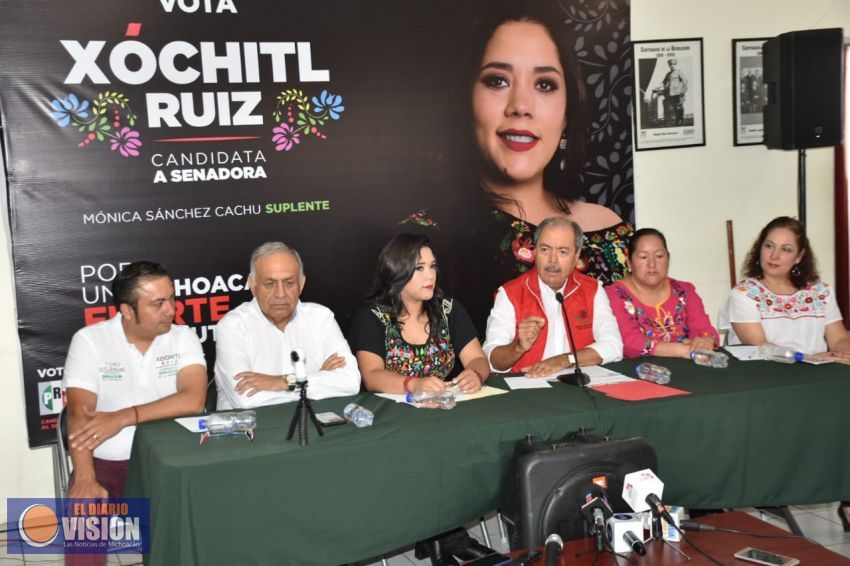 Pepe Meade se consolida en el segundo lugar y sigue a la alza: Víctor Silva