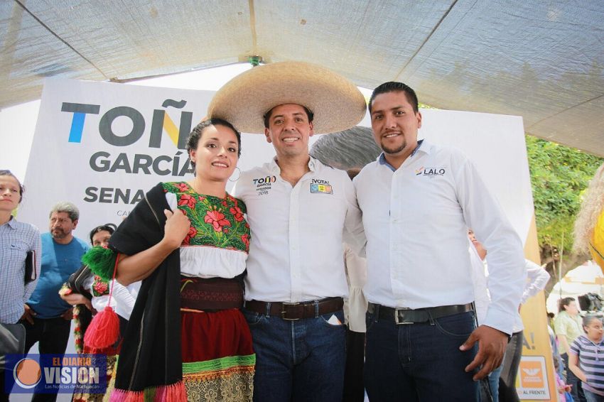 Apuesta Toño García por la educación para prevenir la violencia