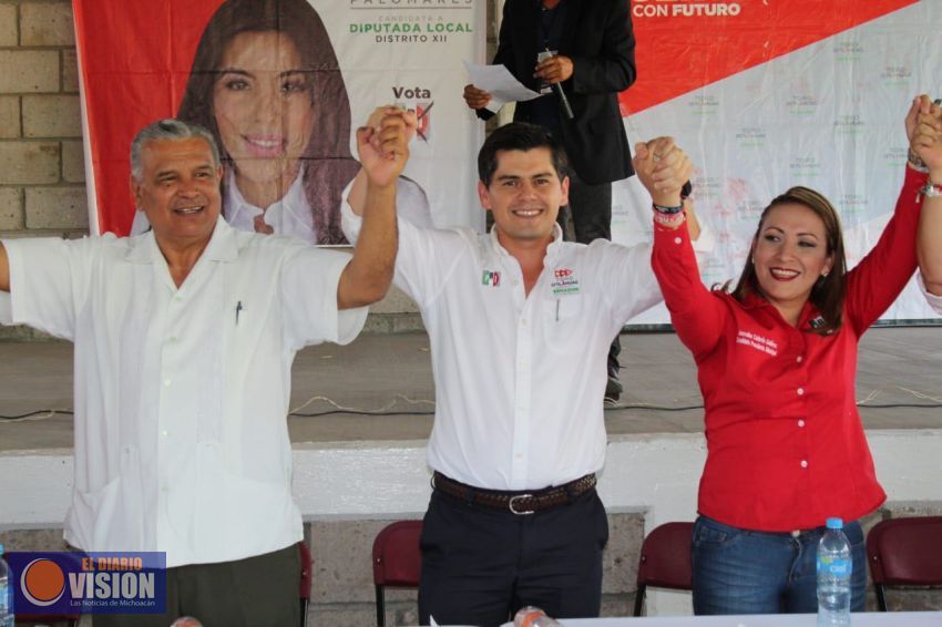 Toño Ixtláhuac advierte que es tiempo de trabajar por México y todo Michoacán