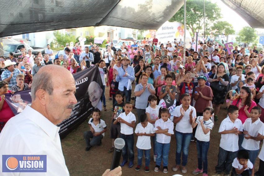 Fausto Vallejo Figueroa, único candidato que dice cómo resolver problemas de Villas del Pedregal