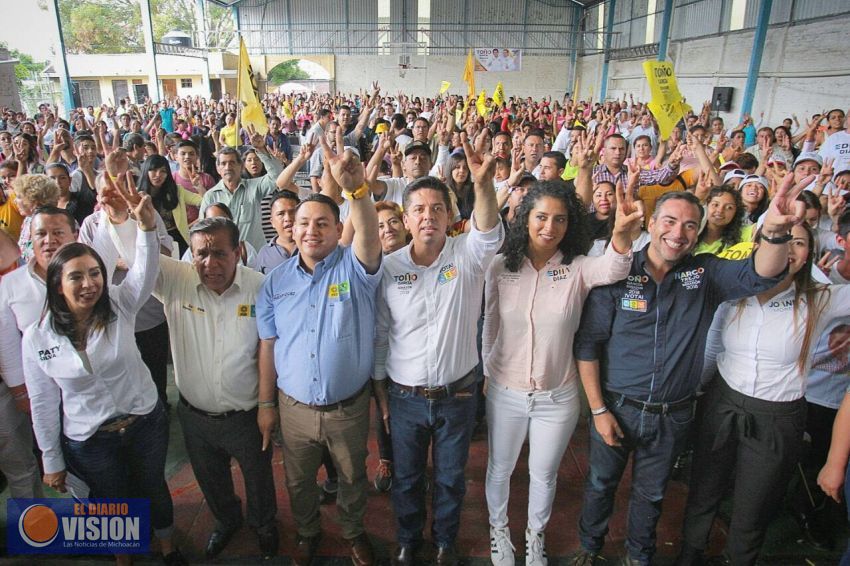 Michoacán no puede quedarse callado en el Senado: Toño García